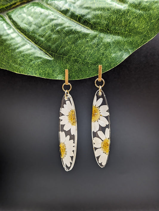 Daisies flowers earrings