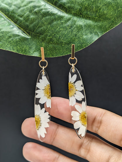 Daisies flowers earrings