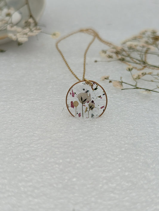 Gypsophila Necklace